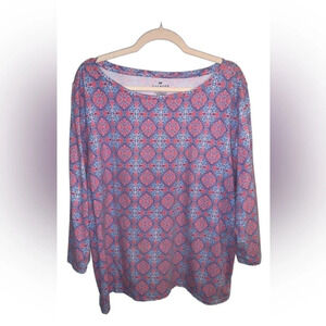 Talbots Women's Medallion 3/4 Sleeve Knit Top size XL.99% Cotton. Soft and comfy